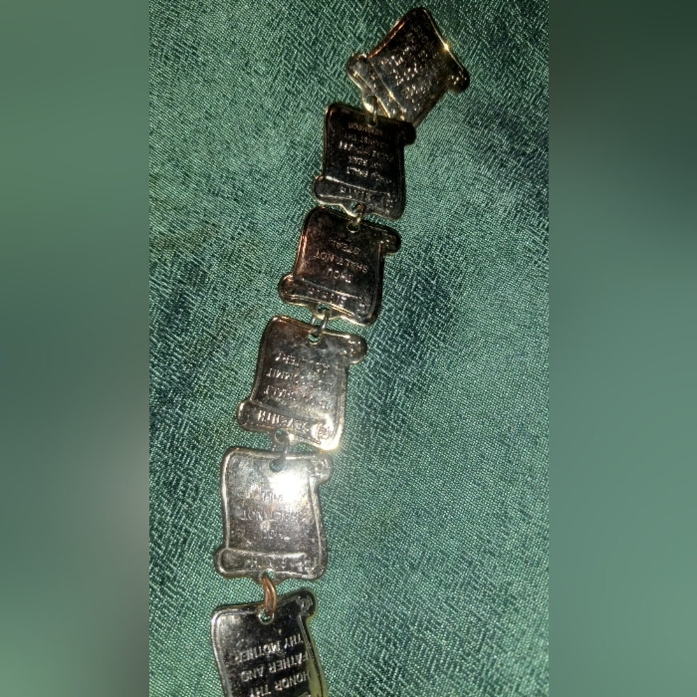 Ten Commandments Bracelet - Picture 2 of 7